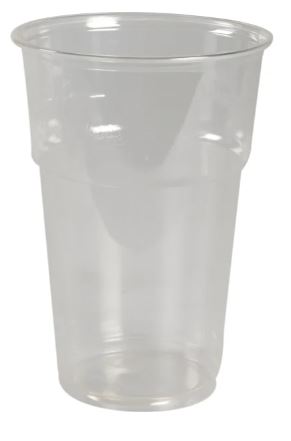 Plastik-Kopper og Pap-Sugerør.